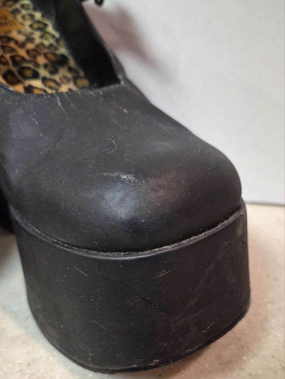 Asphalt Black Platform Mary Jane Heels with Leopard Insole - Picture 3 of 11